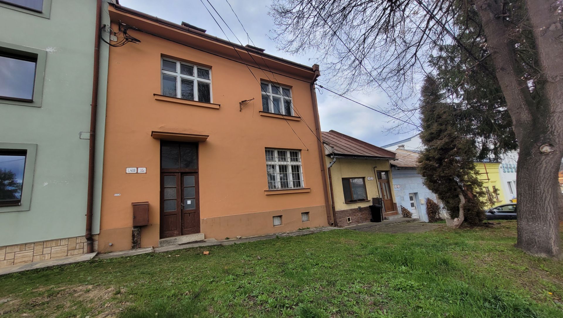 PREDANÝ - Meštiansky dvojdom  vhodný na polyfunkčné využitie v centre Bardejova