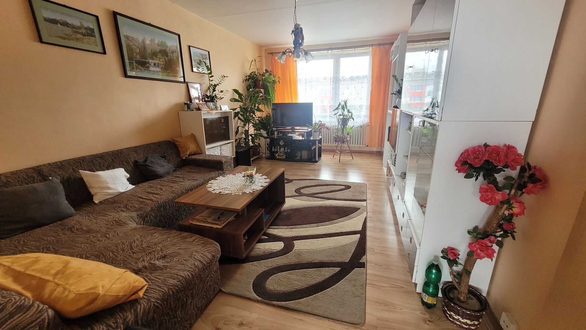 PREDANÝ- 3-izbový byt, ul. Komenského